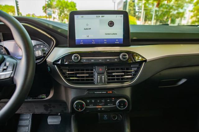used 2022 Ford Escape car, priced at $23,950