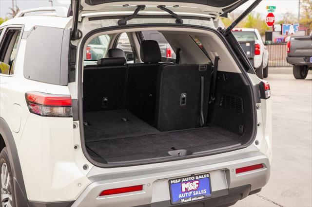 used 2024 Nissan Pathfinder car, priced at $38,950