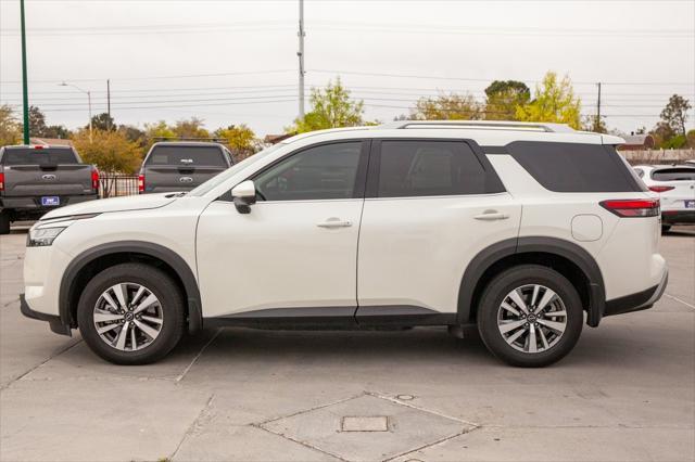 used 2024 Nissan Pathfinder car, priced at $38,950