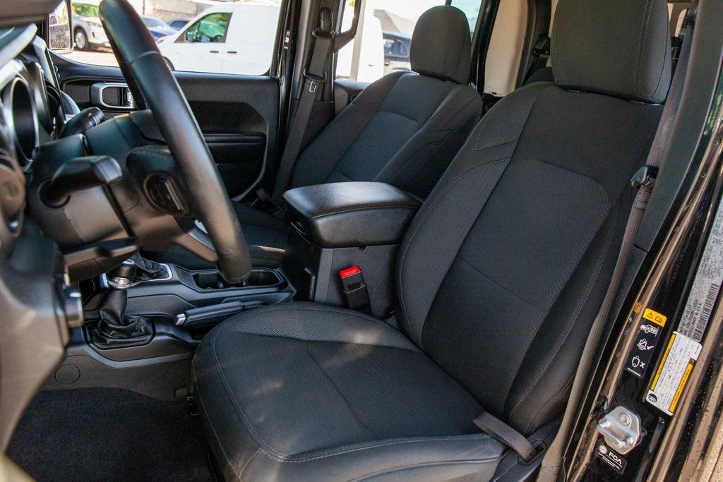 used 2021 Jeep Gladiator car, priced at $33,950