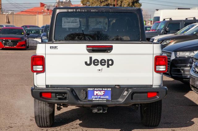 used 2022 Jeep Gladiator car, priced at $30,499