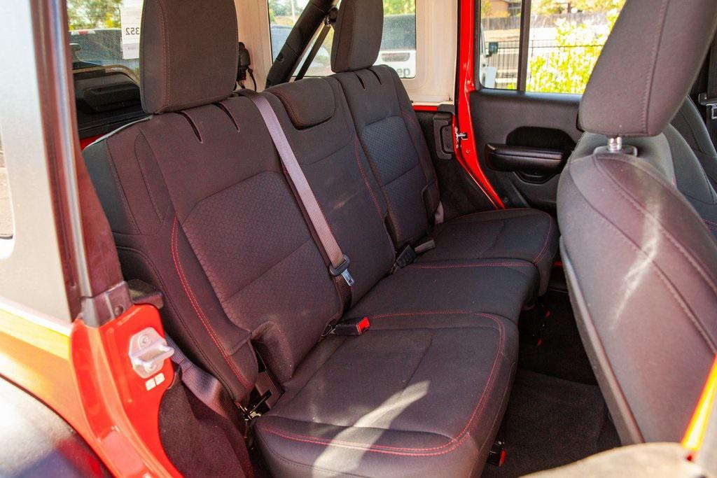 used 2019 Jeep Wrangler Unlimited car, priced at $27,950