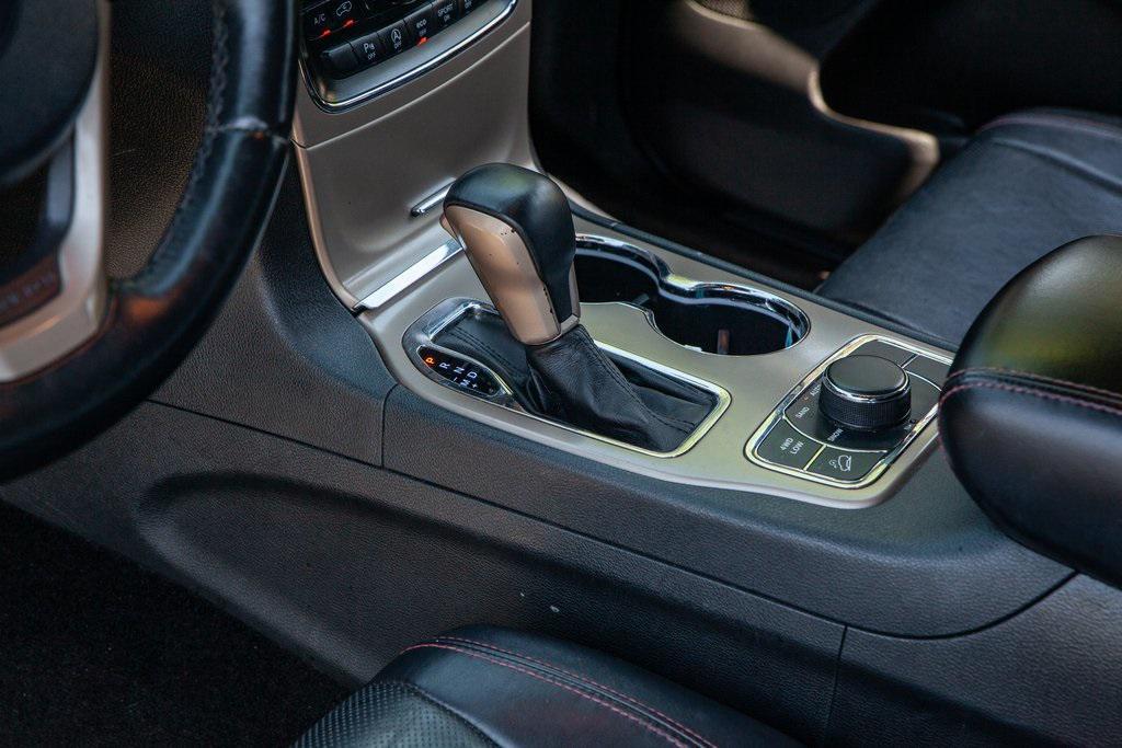 used 2017 Jeep Grand Cherokee car, priced at $16,250