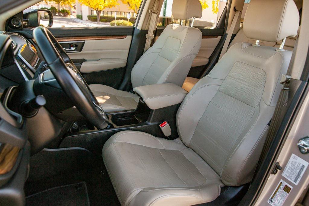 used 2018 Honda CR-V car, priced at $25,950