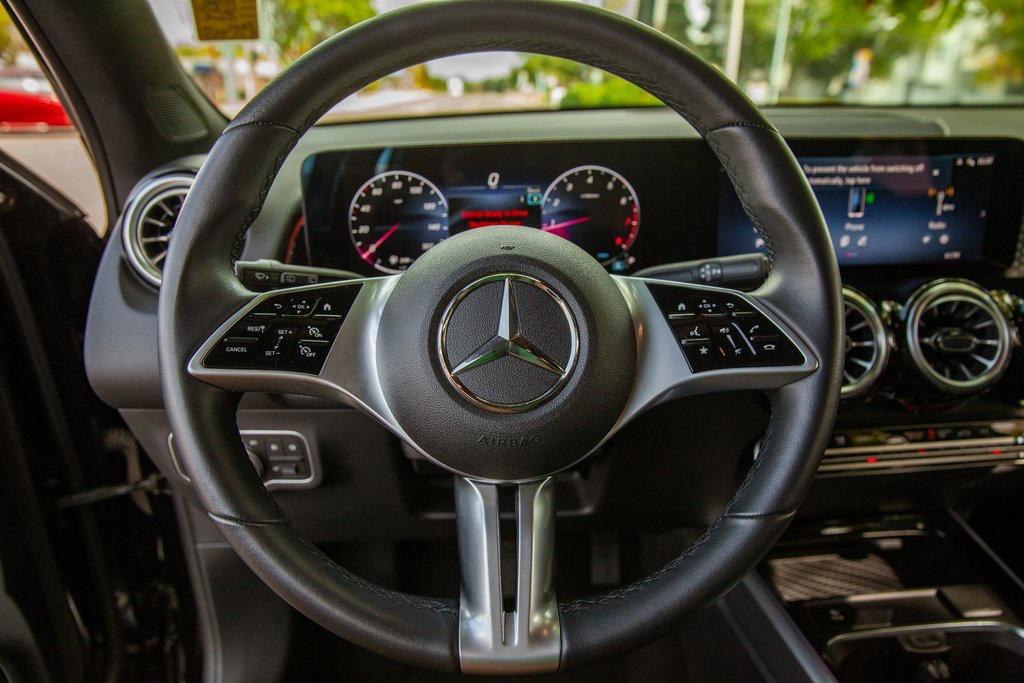 used 2024 Mercedes-Benz GLB 250 car, priced at $37,950