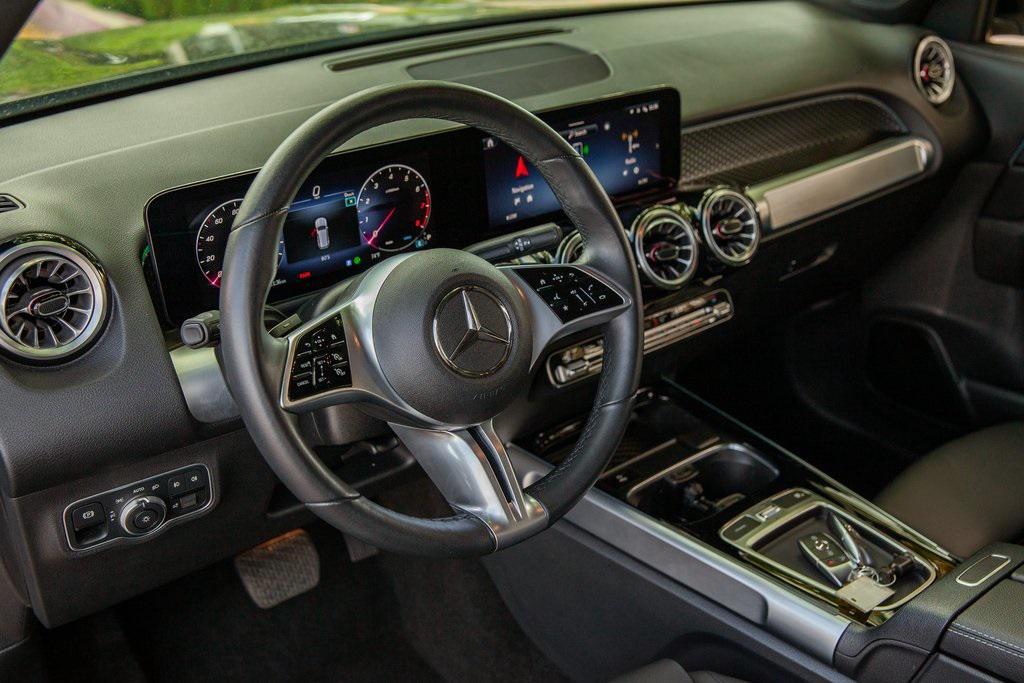 used 2024 Mercedes-Benz GLB 250 car, priced at $37,950