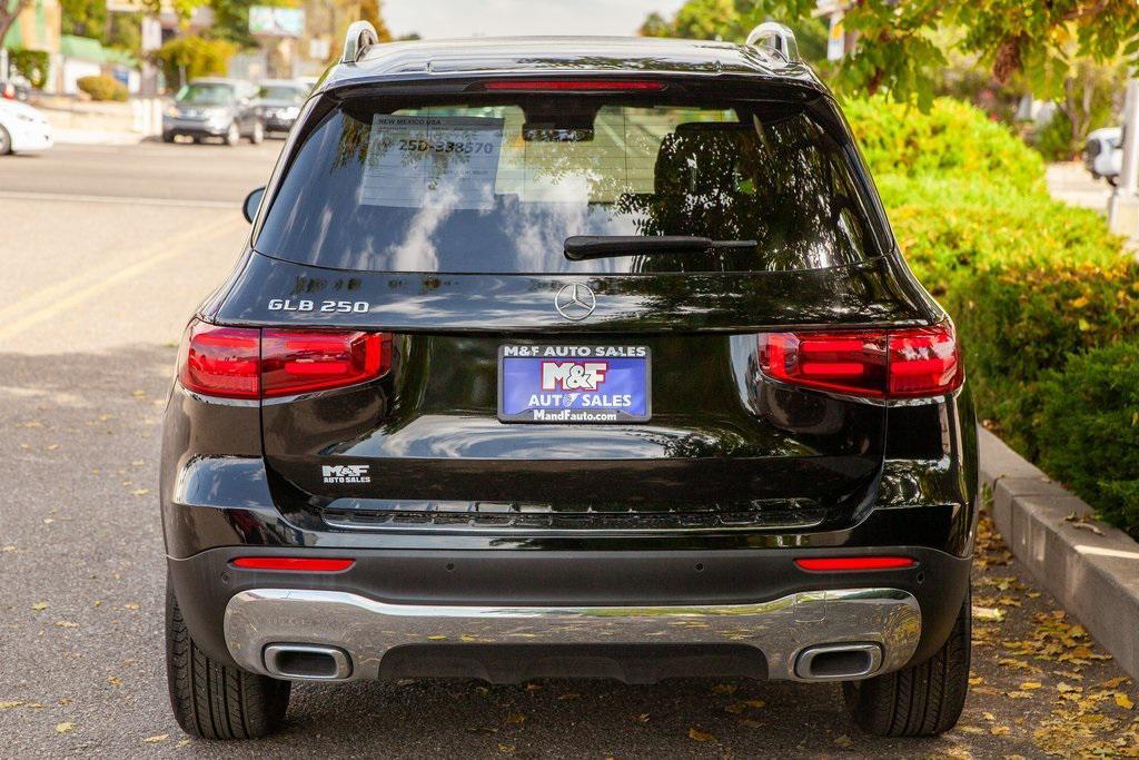 used 2024 Mercedes-Benz GLB 250 car, priced at $37,950
