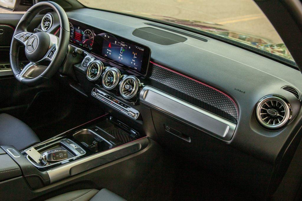 used 2024 Mercedes-Benz GLB 250 car, priced at $37,950