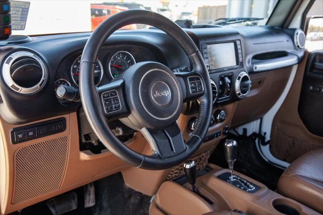 used 2015 Jeep Wrangler Unlimited car, priced at $22,950