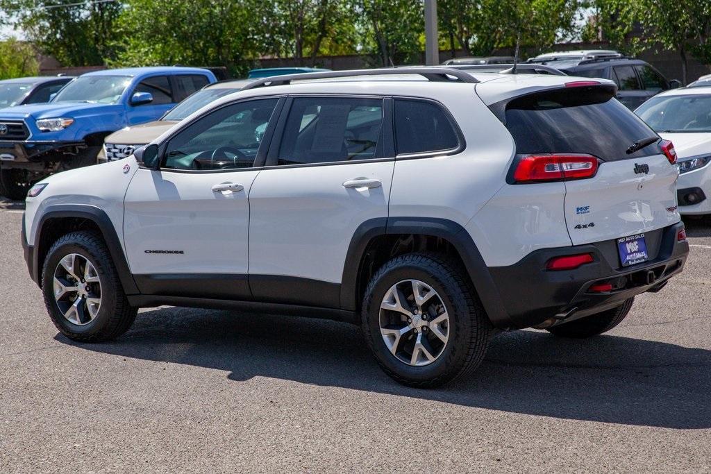 used 2018 Jeep Cherokee car, priced at $23,950