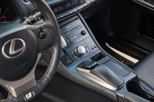 used 2015 Lexus CT 200h car, priced at $19,950