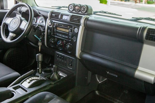 used 2010 Toyota FJ Cruiser car, priced at $21,950