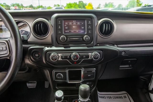 used 2021 Jeep Gladiator car, priced at $32,499