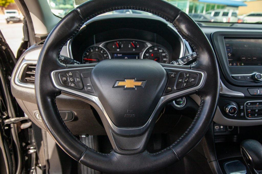 used 2022 Chevrolet Equinox car, priced at $17,950