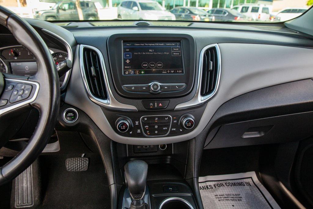 used 2022 Chevrolet Equinox car, priced at $17,950