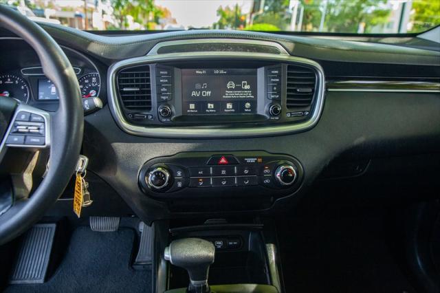 used 2020 Kia Sorento car, priced at $15,950