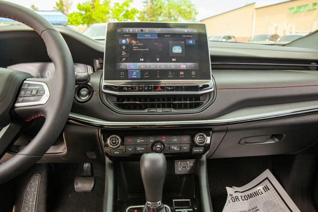 used 2025 Jeep Compass car, priced at $28,499