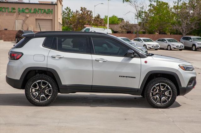 used 2025 Jeep Compass car, priced at $29,950
