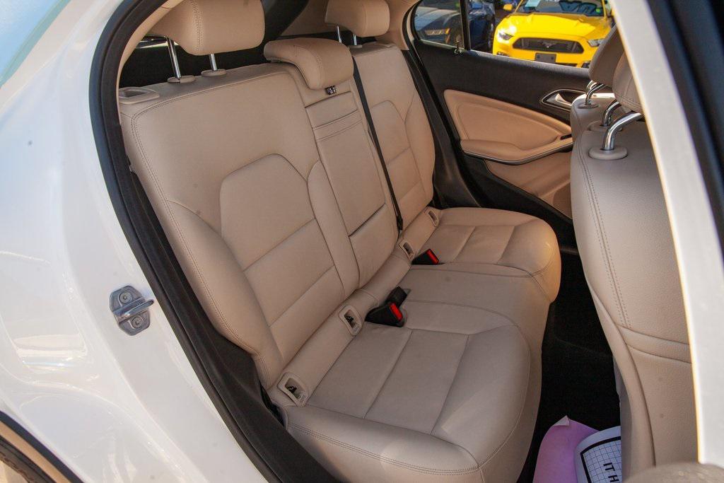 used 2020 Mercedes-Benz GLA 250 car, priced at $22,950