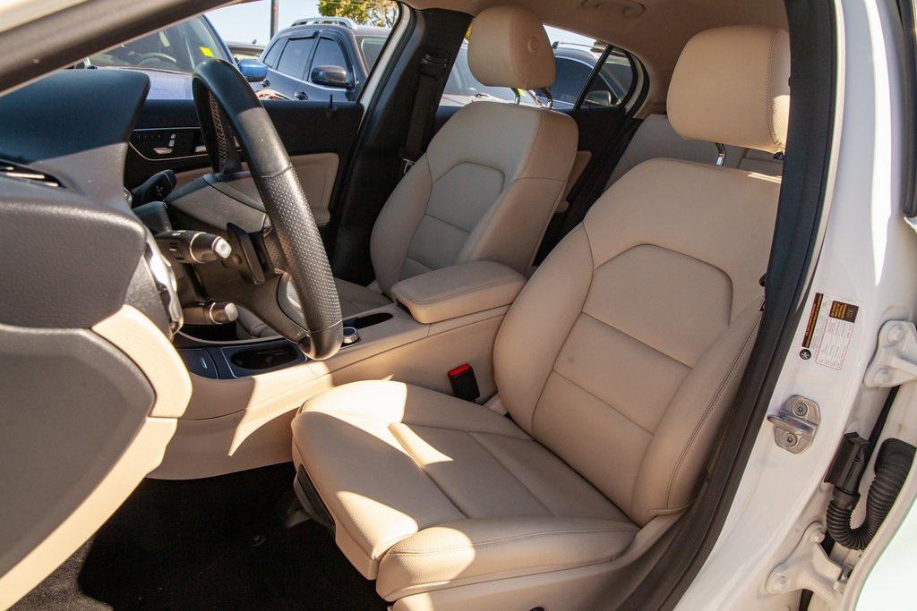 used 2020 Mercedes-Benz GLA 250 car, priced at $22,950