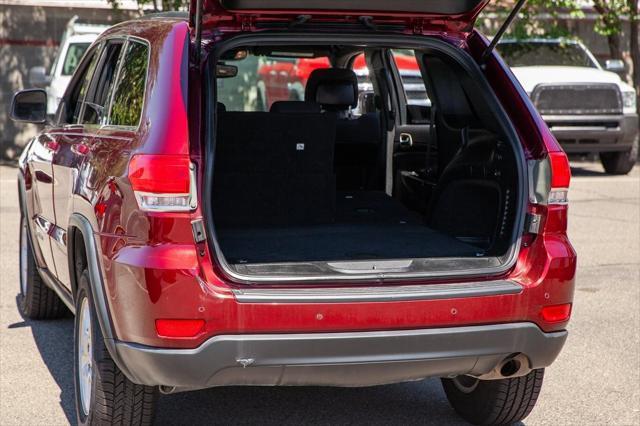 used 2017 Jeep Grand Cherokee car, priced at $15,950