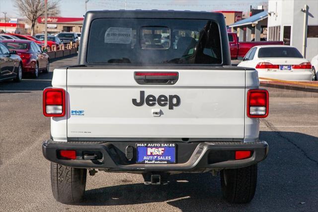 used 2022 Jeep Gladiator car, priced at $31,499