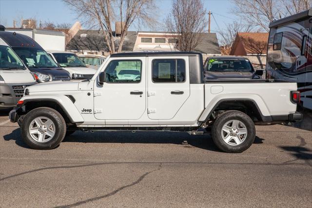 used 2022 Jeep Gladiator car, priced at $31,499