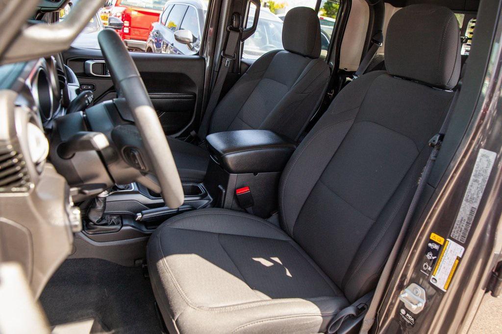 used 2023 Jeep Gladiator car, priced at $35,950
