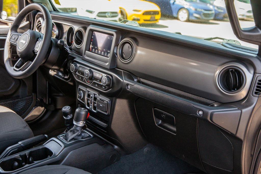 used 2023 Jeep Gladiator car, priced at $35,950