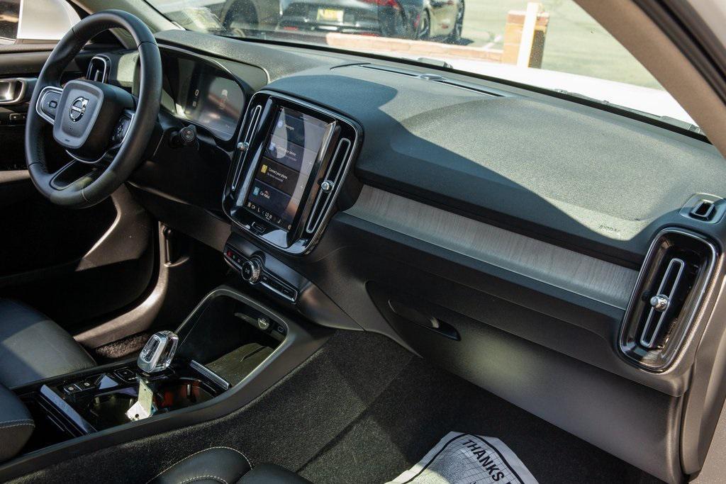 used 2023 Volvo XC40 car, priced at $25,499