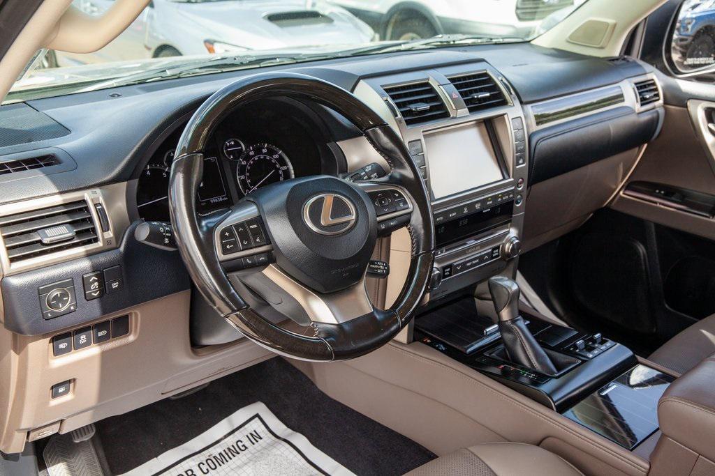 used 2020 Lexus GX 460 car, priced at $34,200