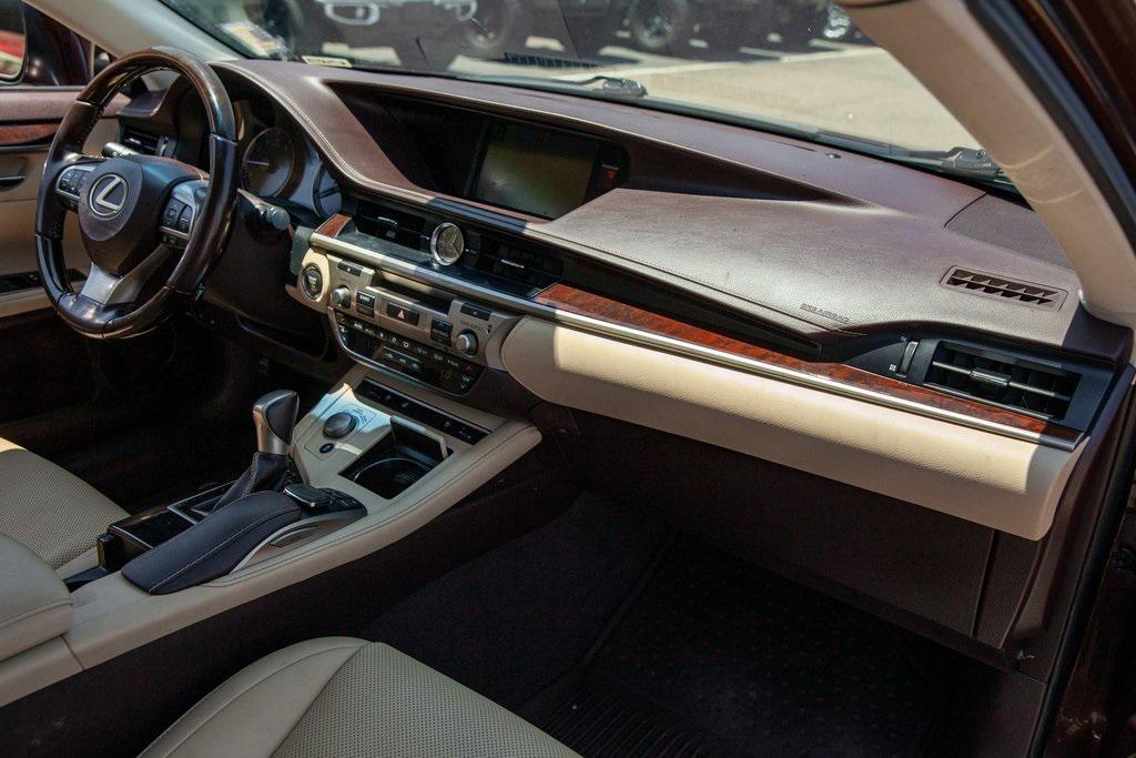 used 2017 Lexus ES 350 car, priced at $25,499
