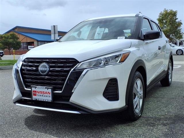 new 2025 Nissan Kicks Play car, priced at $22,795