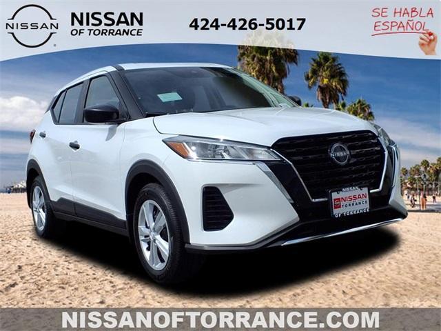 new 2025 Nissan Kicks Play car, priced at $22,795