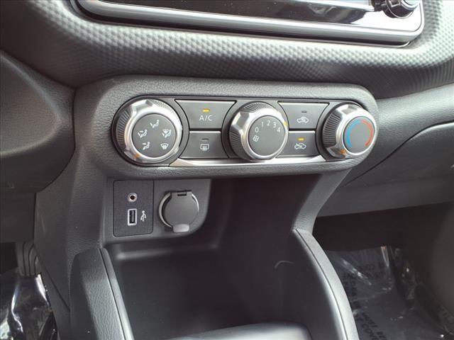 new 2025 Nissan Kicks Play car, priced at $23,179