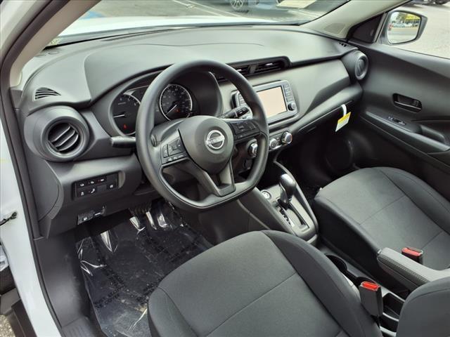 new 2025 Nissan Kicks Play car, priced at $23,179