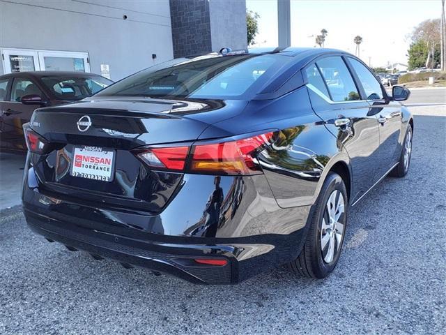 new 2025 Nissan Altima car, priced at $27,474