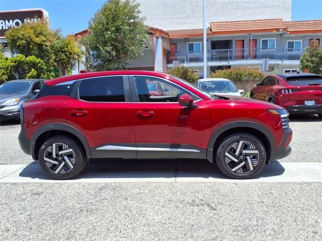 new 2025 Nissan Kicks car, priced at $24,254