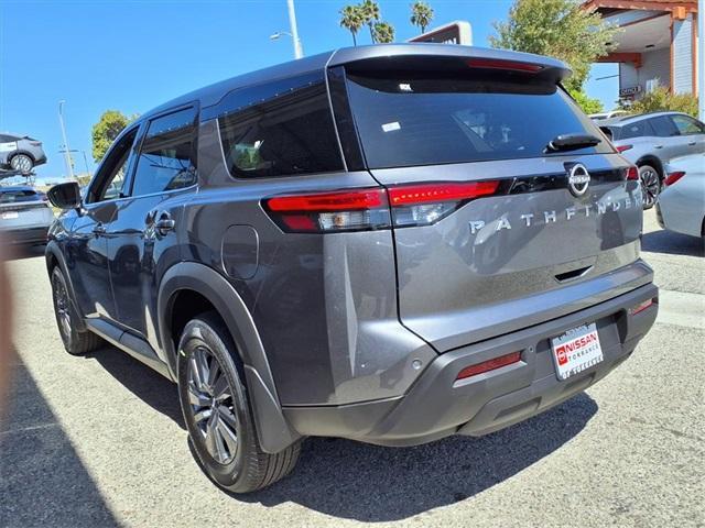 new 2025 Nissan Pathfinder car, priced at $31,637