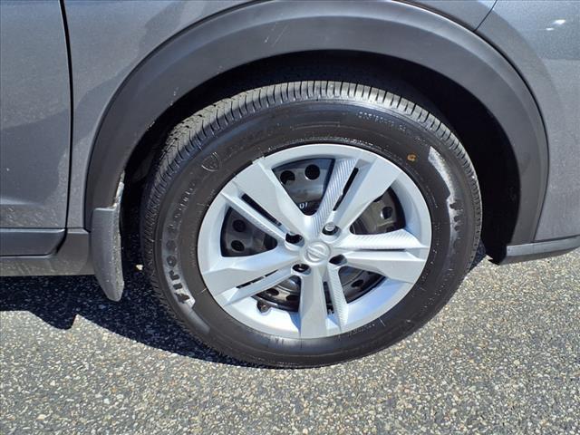 new 2025 Nissan Kicks Play car, priced at $23,179