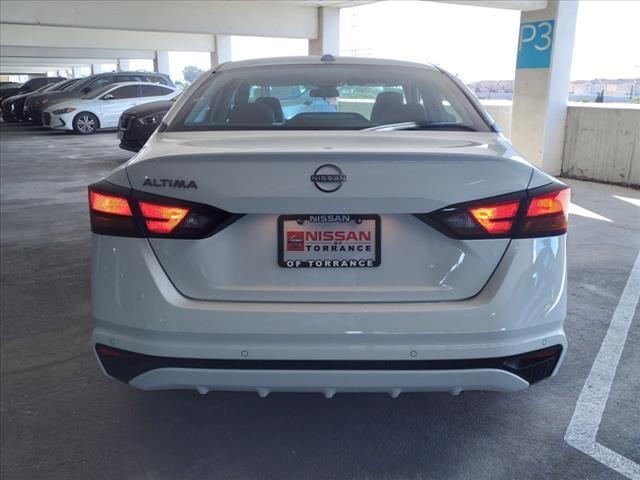 new 2025 Nissan Altima car, priced at $27,906