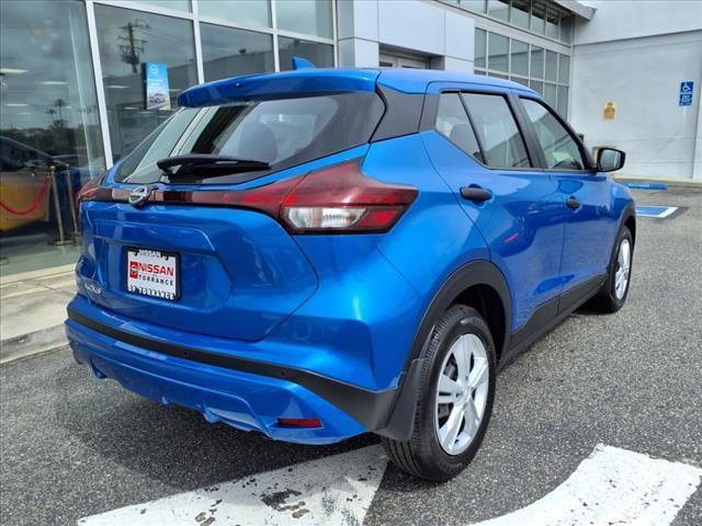 new 2025 Nissan Kicks Play car, priced at $23,179