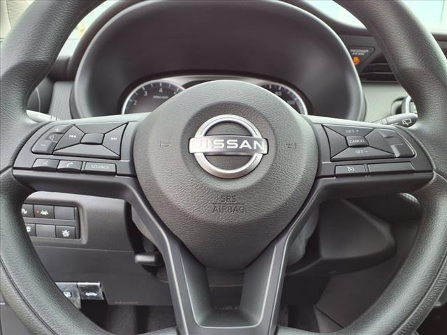 new 2025 Nissan Kicks Play car, priced at $23,179