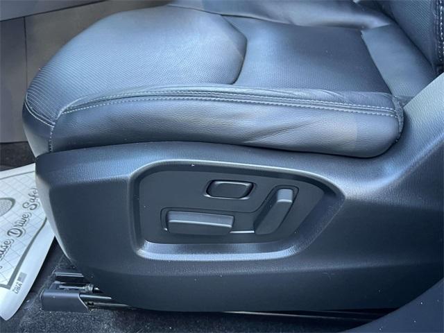 used 2023 Mazda CX-9 car, priced at $27,998