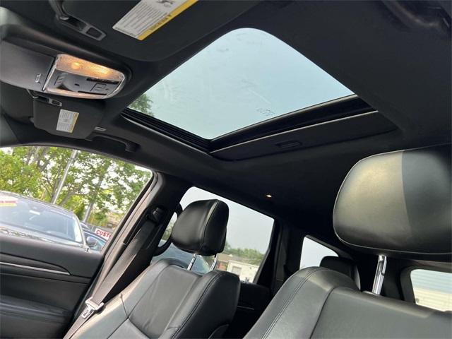 used 2021 Jeep Grand Cherokee car, priced at $25,998