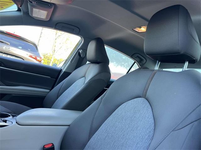 used 2019 Toyota Camry Hybrid car, priced at $19,987