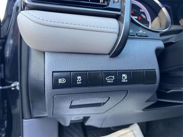 used 2019 Toyota Camry Hybrid car, priced at $19,987