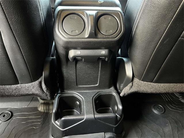 used 2020 Jeep Wrangler Unlimited car, priced at $27,998