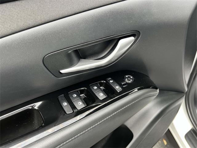 used 2022 Hyundai TUCSON Hybrid car, priced at $20,998