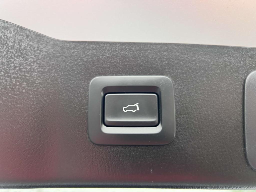 used 2022 Mazda CX-5 car, priced at $26,998